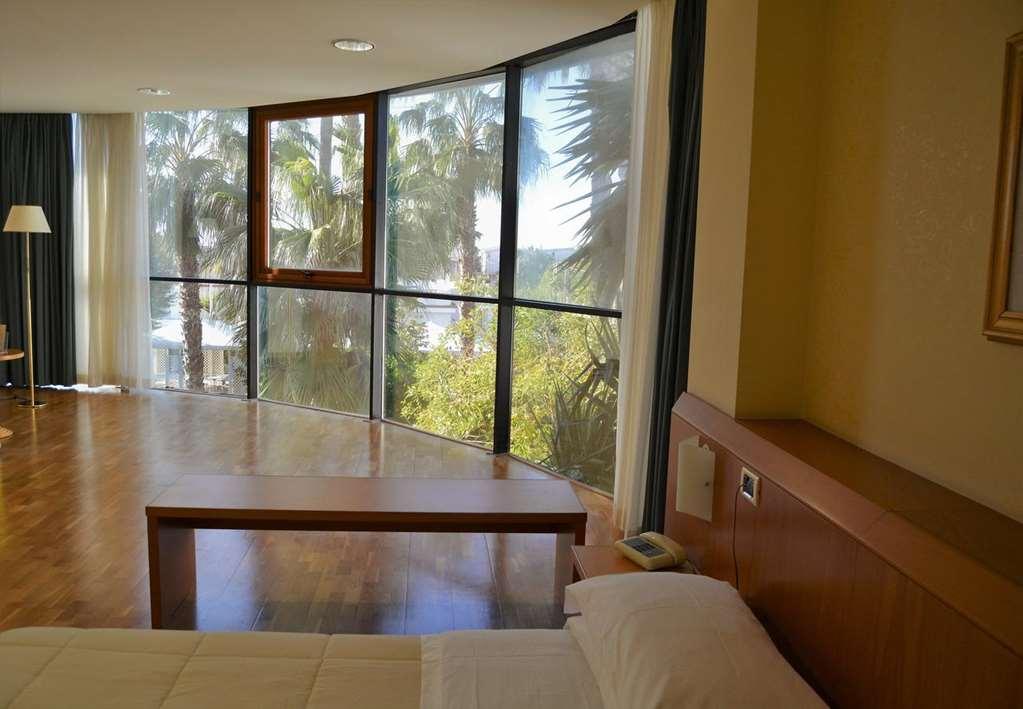 Aparthotel Tursport Taranto Pokoj fotografie