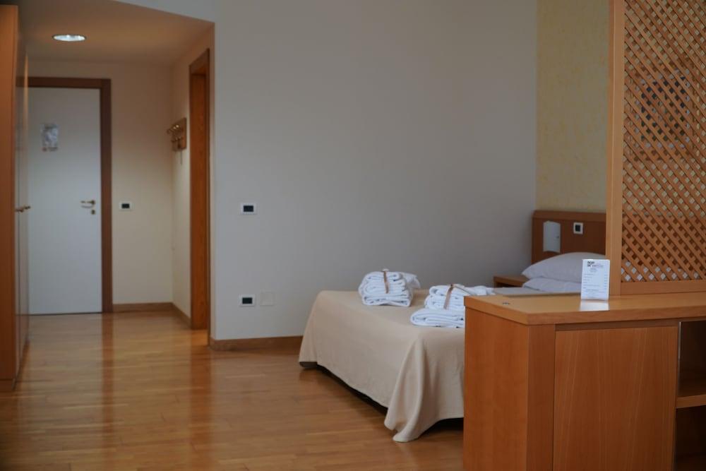 Aparthotel Tursport Taranto Exteriér fotografie