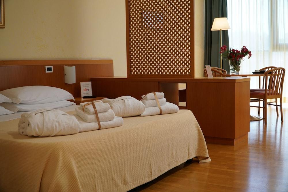 Aparthotel Tursport Taranto Exteriér fotografie